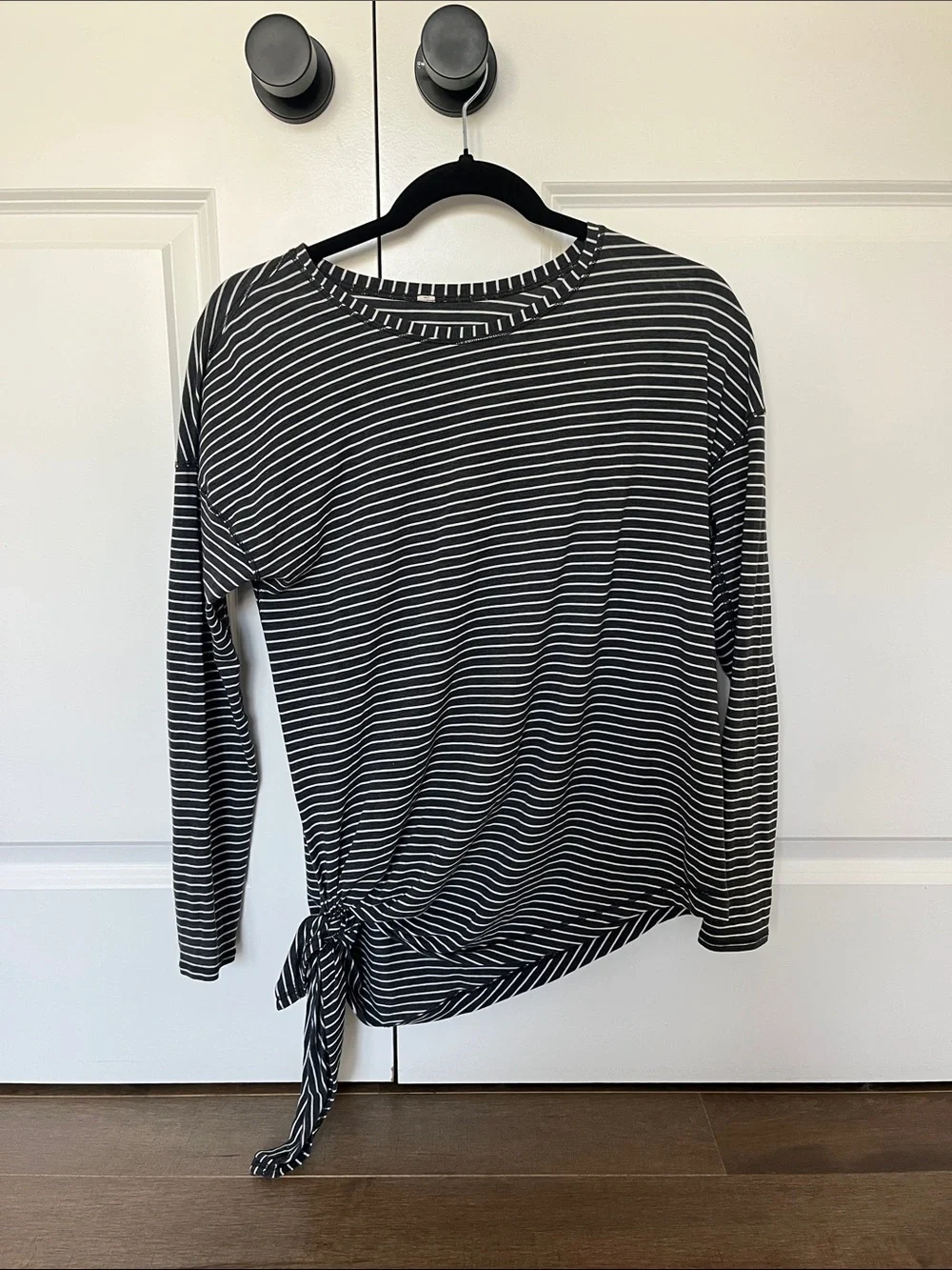 Lululemon To The Point Long Sleeve Modern Stripe Top - Picture 4 of 7